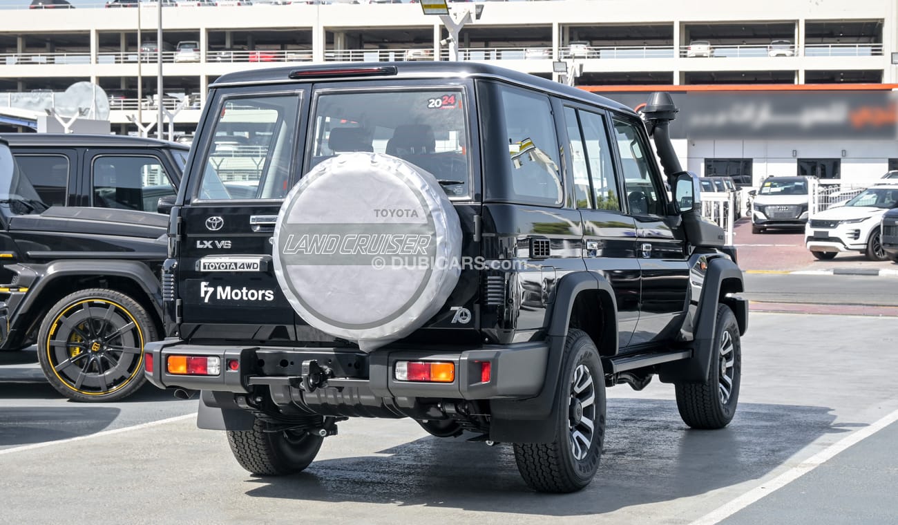 Toyota Land Cruiser 70 LX V6