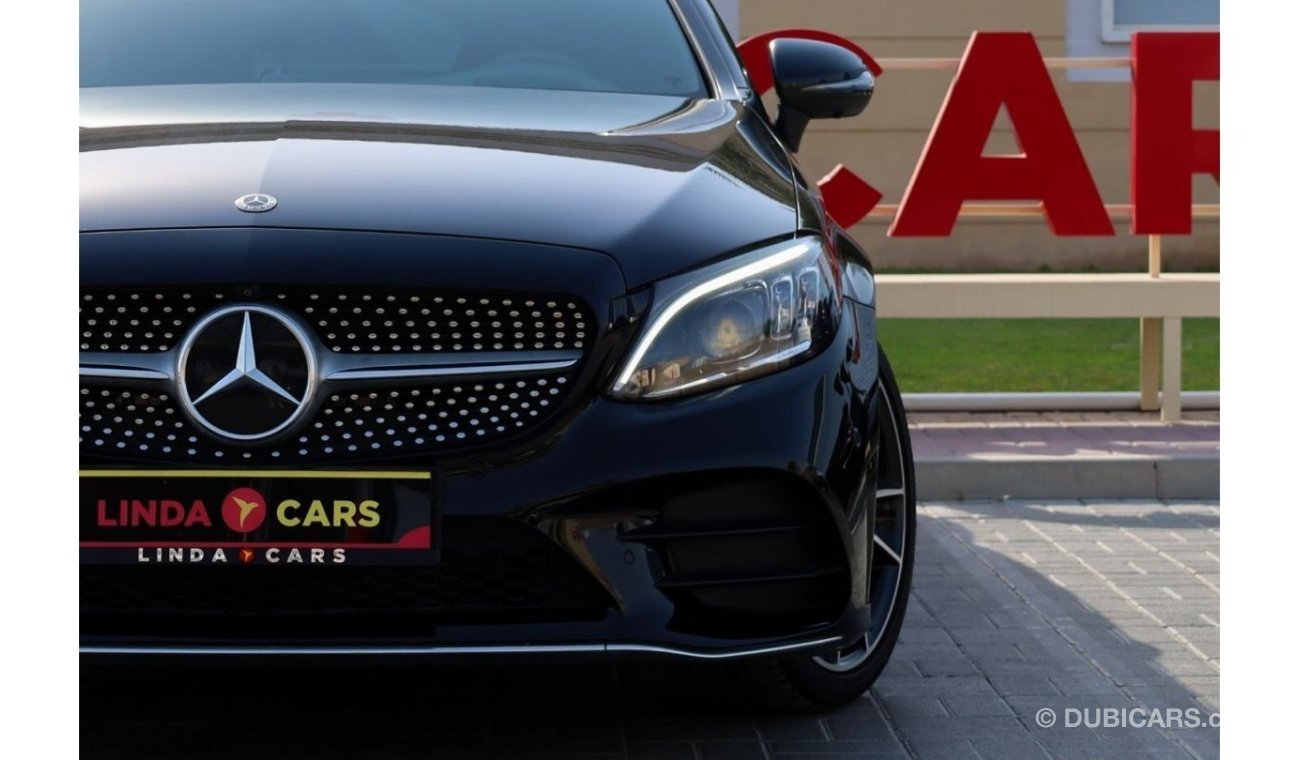 مرسيدس بنز C 300 Mercedes-Benz C300 AMG Pack 2019 GCC under Warranty with Flexible Down-Payment.