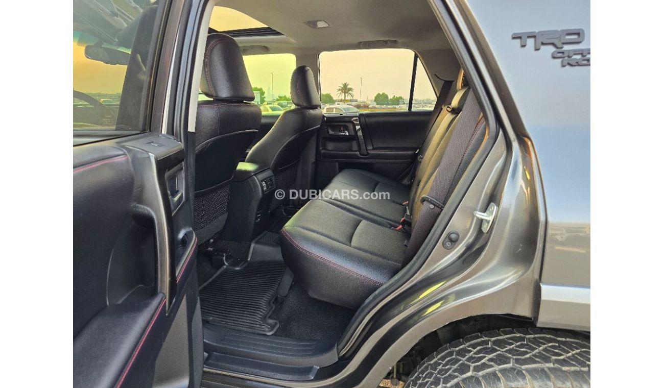 تويوتا Runner4 2018 TRD off road full option sunroof and original leather seats