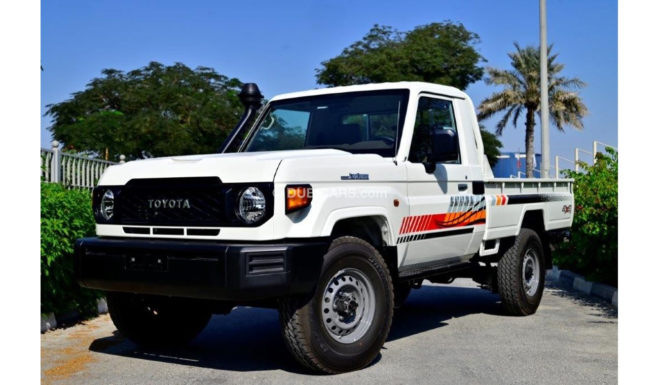 تويوتا لاند كروزر بيك آب 2024 TOYOTA LANDCRUISER 79 SINGLE CAB PICKUP 2.8L DEISEL 4WD AUTOMATIC