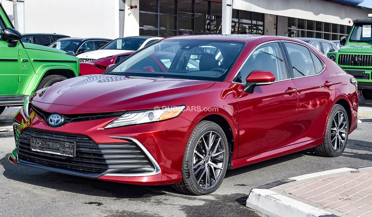 Toyota Camry XLE HYBRID