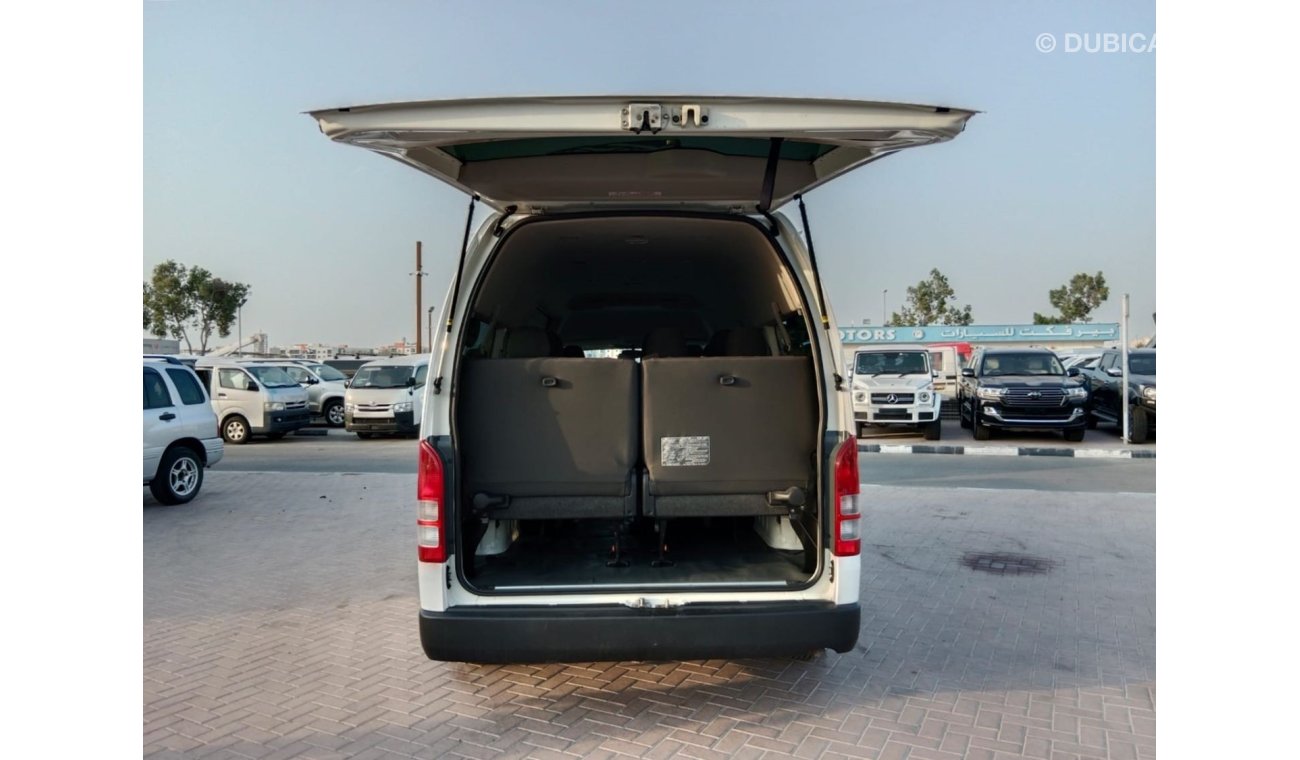 تويوتا هاياس TOYOTA HIACE VAN RIGHT HAND DRIVE (PM1260)