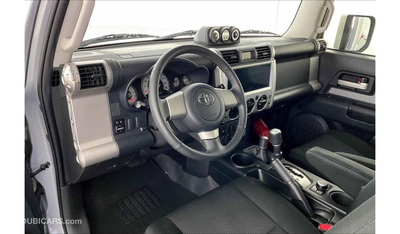 Toyota FJ Cruiser GXR | 1 year free warranty | 0 Down Payment