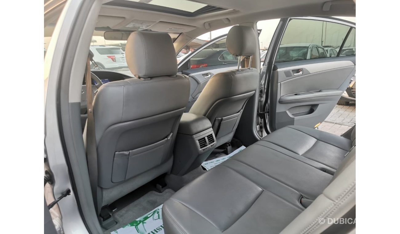 Toyota Avalon Very good condition inside and outside