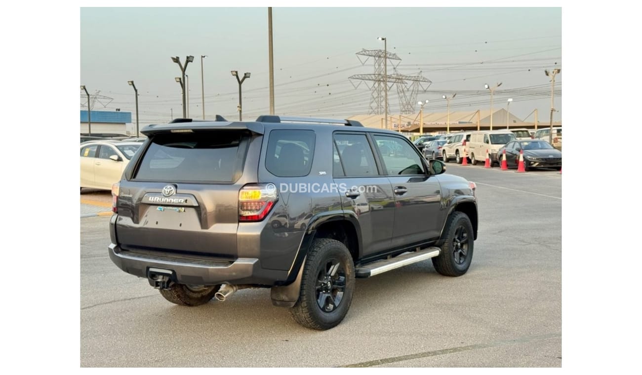 Toyota 4Runner 2019 SR5 PREMIUM SUNROOF 4x4 FULL OPTION US SPEC