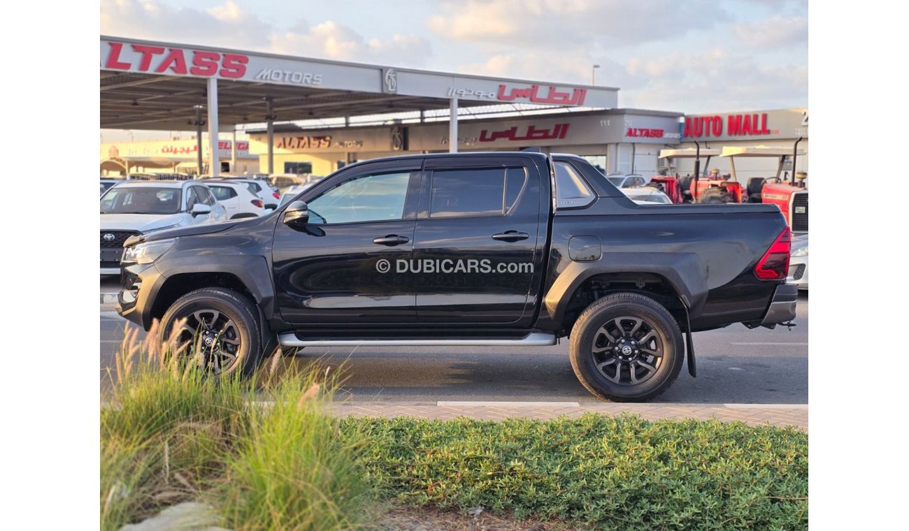 Toyota Hilux Toyota Hilux pickup Rogue 2023 Model diesel engine top of the range