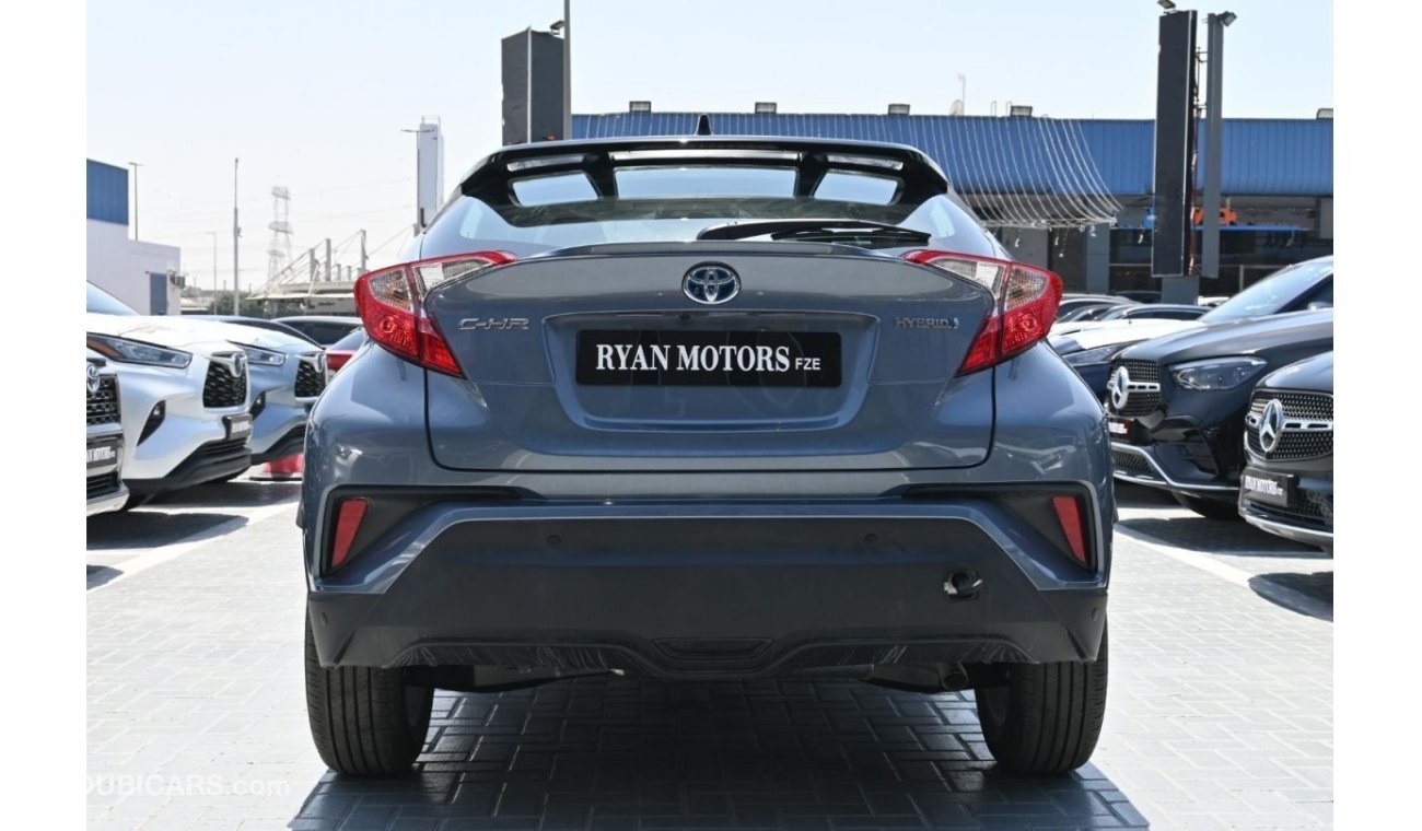 تويوتا CHR Toyota CH-R 1.8L Hybrid Color Grey Model 2023