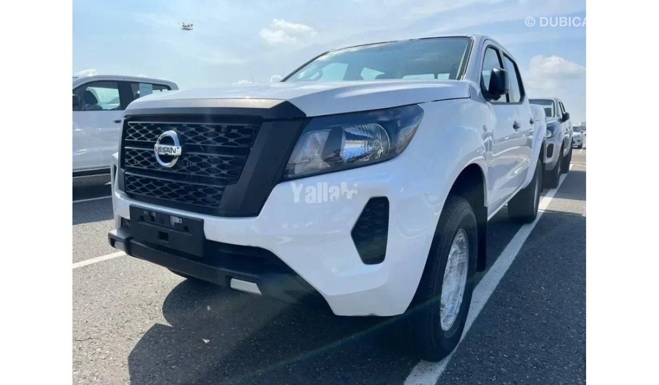 Nissan Navara NISSAN NAVARA 2.5 DIESEL XE 4X4 MT DC PLUS