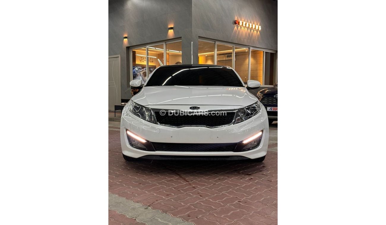 Kia K5 4CYLD/KIA K5/2013/2.0L/KOREA SPECS /ACCIDENT FREE/LOW MIELAGE