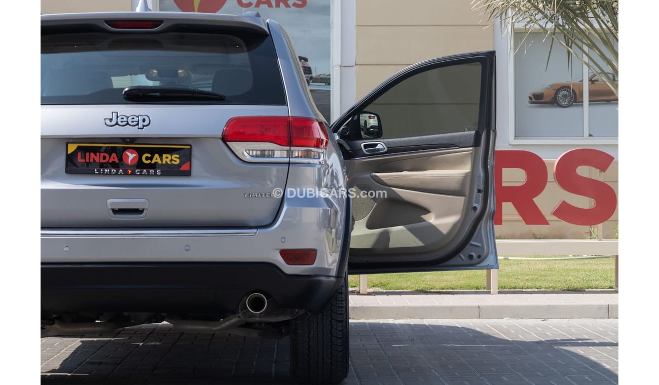 جيب جراند شيروكي Limited 3.6L Jeep Grand Cherokee Limited 2018 GCC under Warranty with Flexible Down-Payment.