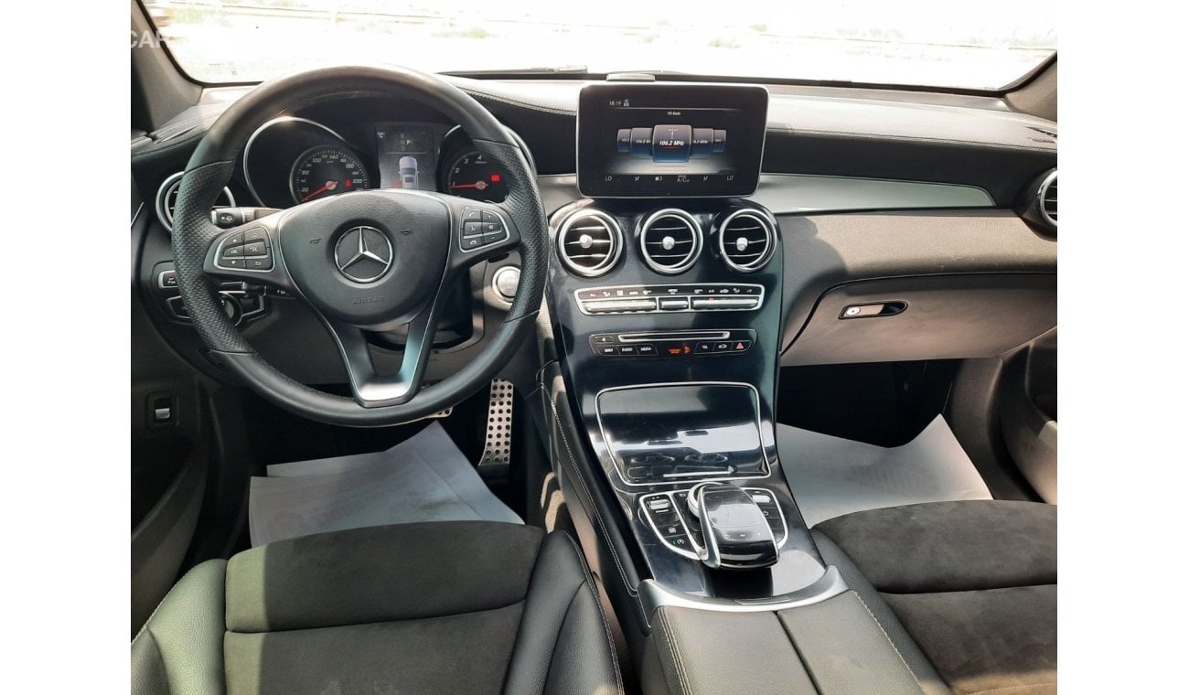 Mercedes-Benz GLC Coupe 300 Mercedes-Benz GLC300 2019 coupe full option  kit 63