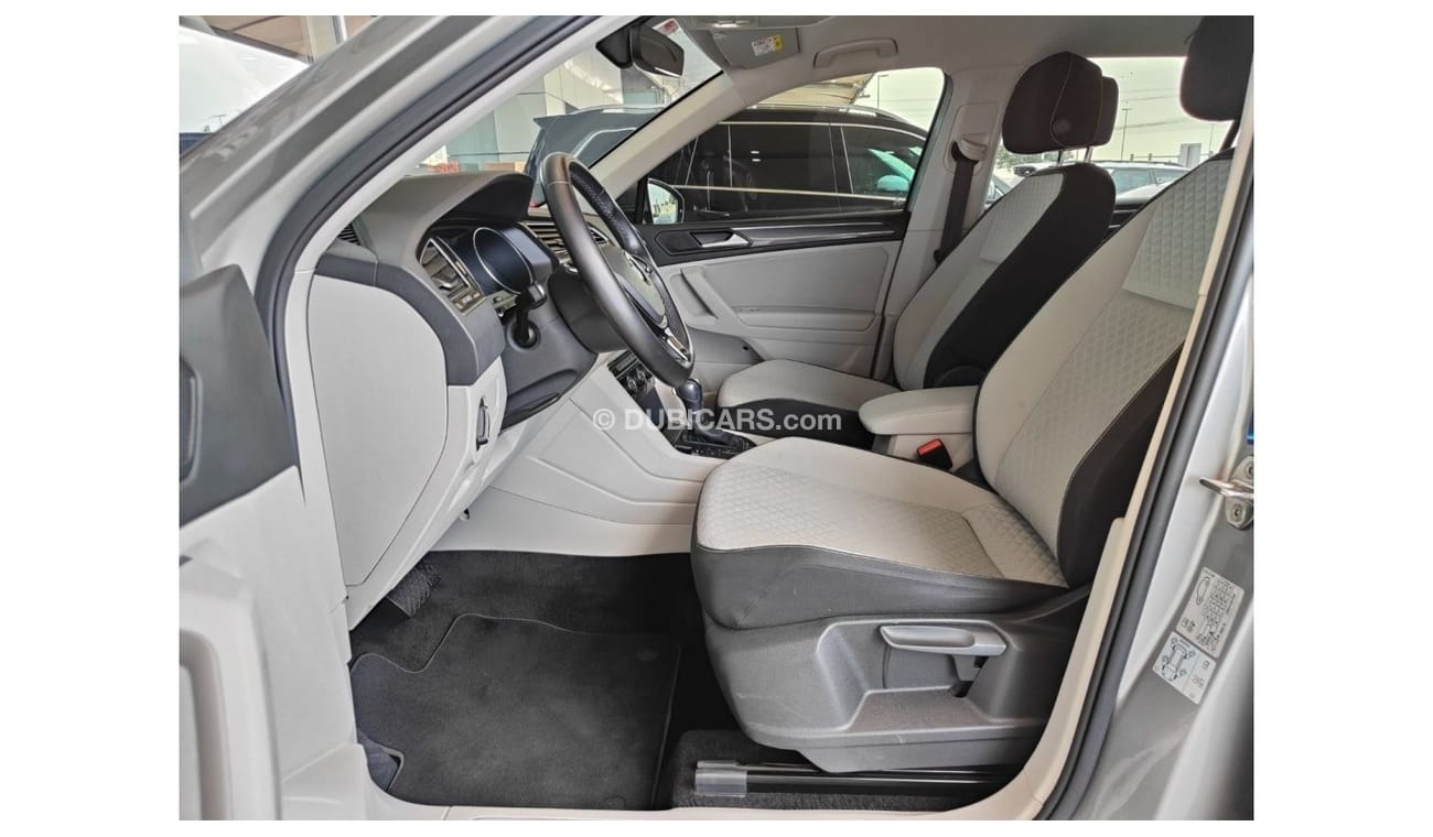 Volkswagen Tiguan AED 1,200 P.M | 2019 VOLKSWAGEN TIGUAN  SE 4MOTION  | 2.0 TSI | GCC | UNDER WARRANTY