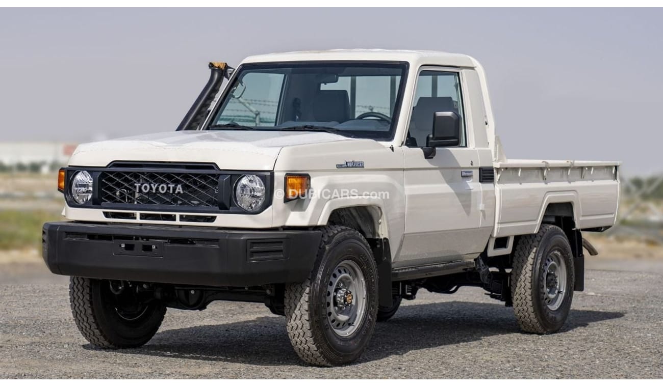 Toyota Land Cruiser Pick Up LC79 SC 2.8L DIESEL AT MY2024