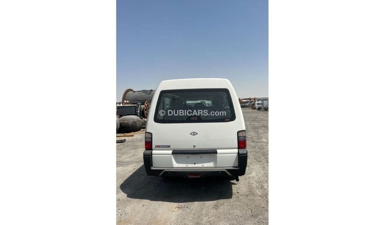 CMC D 260 CMC D260- Window Van -8 seater/ 2.4L 2WD