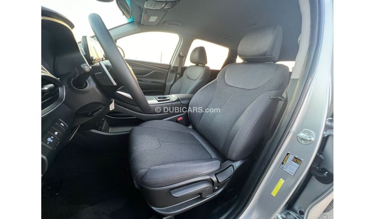 Hyundai Santa Fe 2022 Hyundai Santa Fe, SE - 2.5L  4 Cyl - Lane assist - Android Apple Play - Well Maintained Car wit