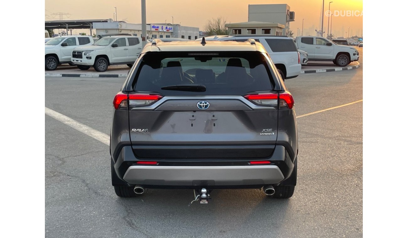 تويوتا راف ٤ 2020 TOYOTA RAV4 XSE HYBRID 4x4 FULL OPTIONS IMPORTED FROM USA