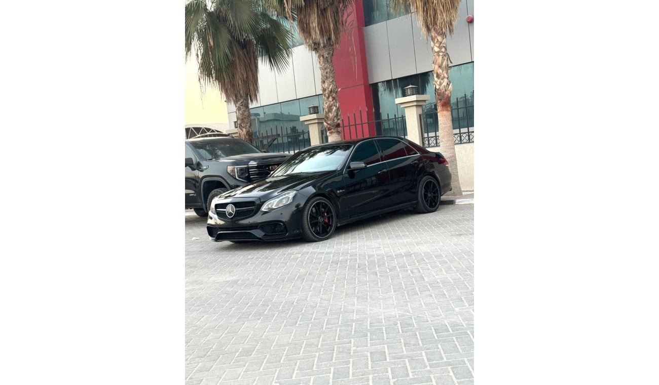 Mercedes-Benz E 63 AMG