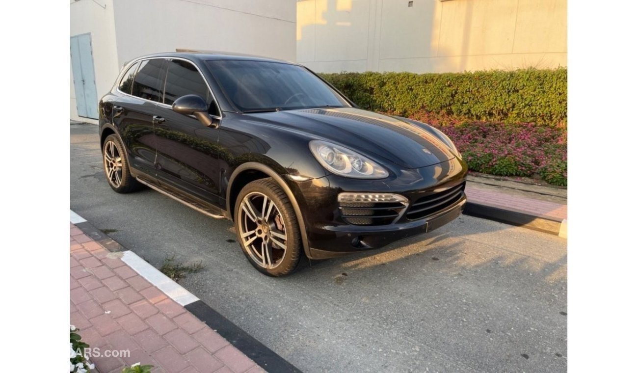 Porsche Cayenne Std 1 yer Golf Waranty