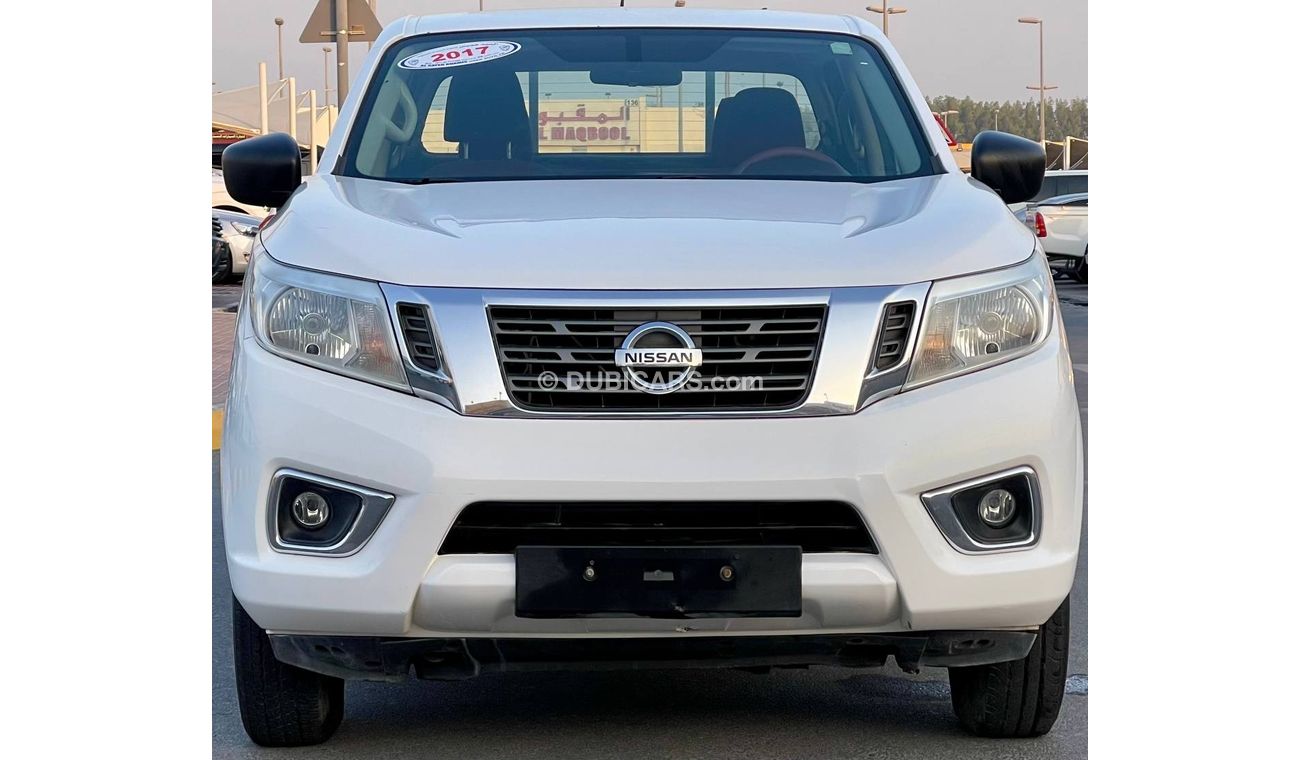 Nissan Navara Nissan Navara 2017, GCC, in excellent condition, without accidents