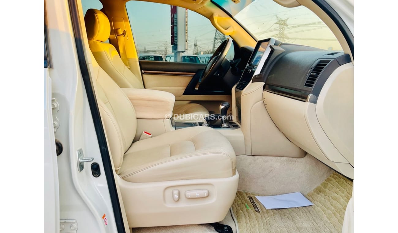 تويوتا لاند كروزر Toyota landcuriser GX-R V8 2019 full option top the range