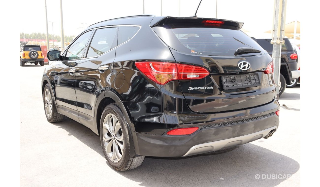 Hyundai Santa Fe GLS Top Hyundai Santa Fe 3.3L 4WD GCC 2014