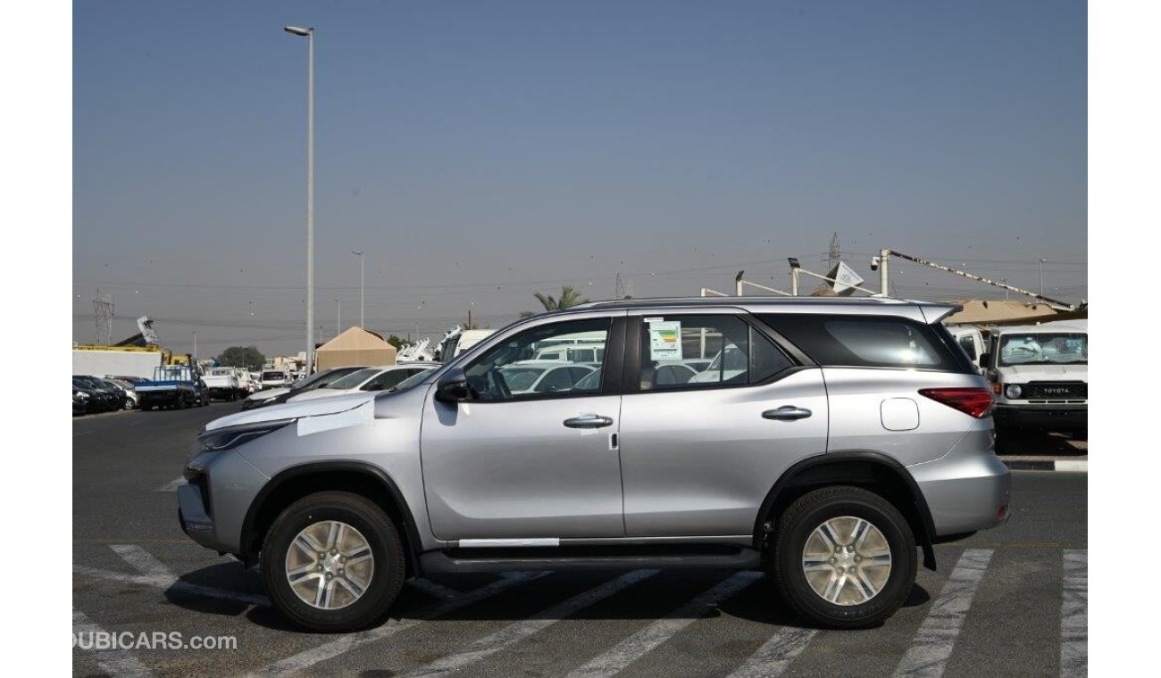 تويوتا فورتونر EXR 2.7L Petrol 4WD 7 Seat Automatic