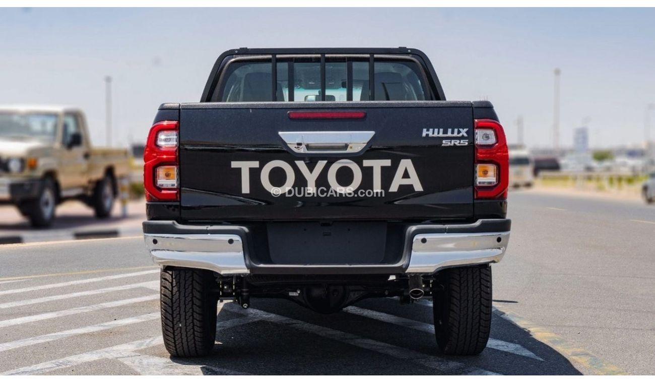 تويوتا هيلوكس 2024 Toyota Hilux 4x4 4.0L Petrol AT