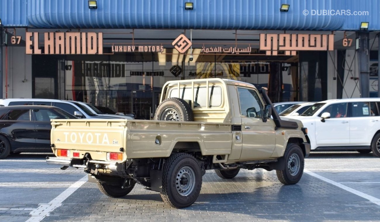 تويوتا لاند كروزر Toyota Land Cruiser Pick Up TOYOTA LC PU SINGLE CABIN LX-G ,4.0L PETROL ,A/T,MY24