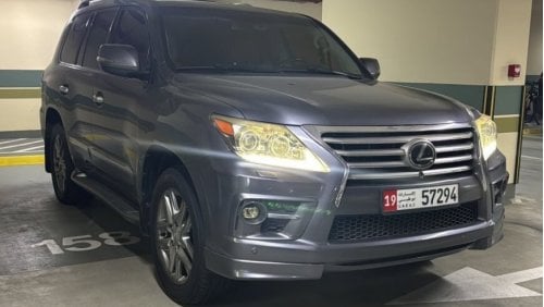 Lexus LX570