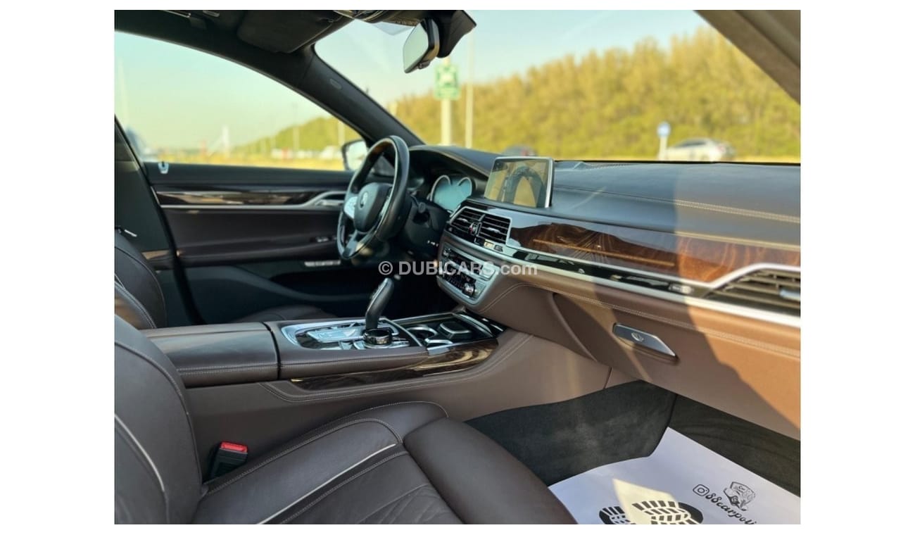 BMW 750Li Luxury Plus