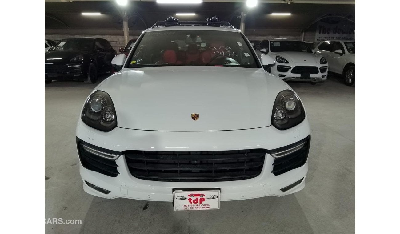 Porsche Cayenne GTS