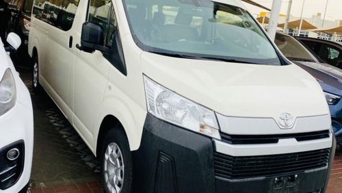 تويوتا هاياس Toyota hiace 2020 high roof passenger white color v6 LHD