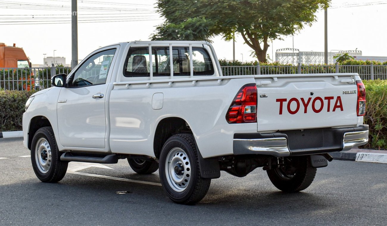 Toyota Hilux GL 2.7L Single Cabin 4WD M/T