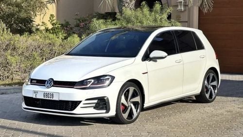 Volkswagen Golf GTI Sport 2.0T