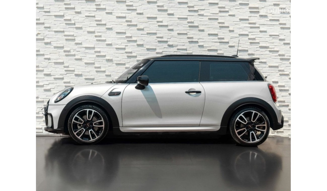 Mini Cooper S AED 1,730 PM • COOPER S JCW • LOW KMS • OFFICIAL MINI WARRANTY + SERVICE PLAN UNTIL 2026 / 100K KMS