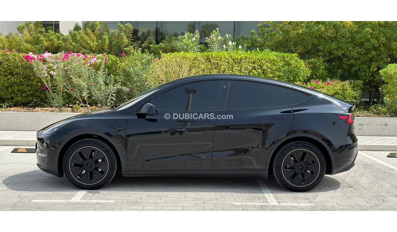 Tesla Model Y Tesla Model Y Long Range  Enhanced Auto Pilot  White Interior  2023 GCC Under Warranty