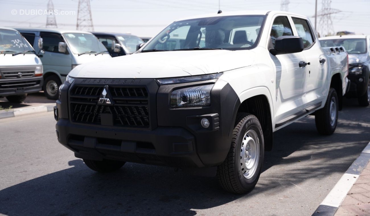 ميتسوبيشي L200 Mitsubishi L200 2.4L Diesel DCabin 4x4 GL 5MT Mid-Line MY-2024