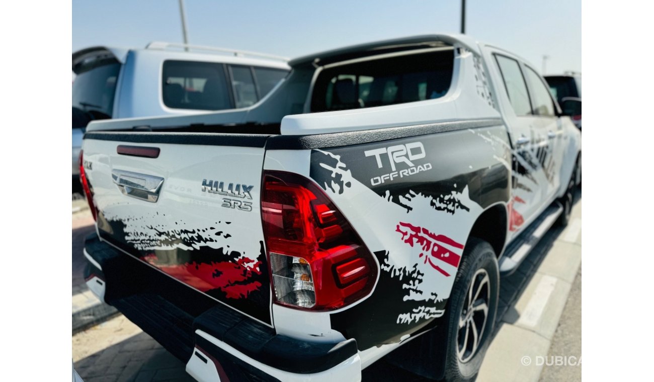 تويوتا هيلوكس Toyota hilux 2016 SR5 LHD TRD off-road