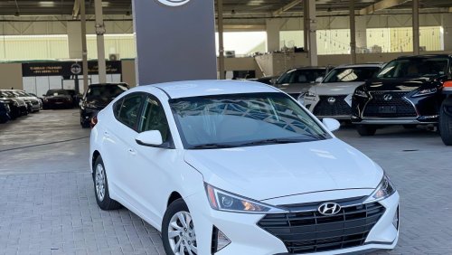 هيونداي إلانترا Standard ELANTRA WHITE/ LINE ASSIST /APPLE CAR PLAY