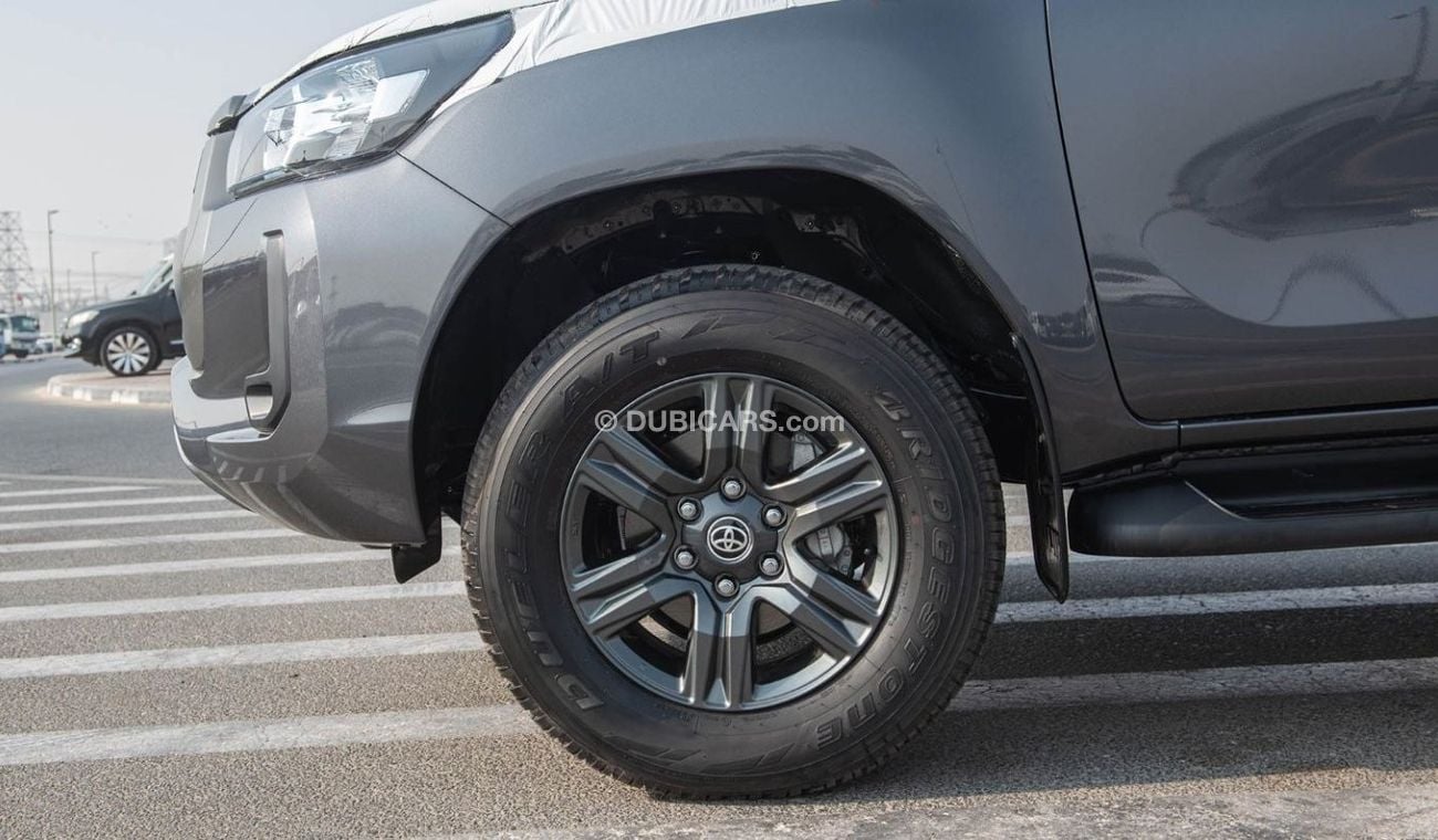 تويوتا هيلوكس HILUX 2.4L AT