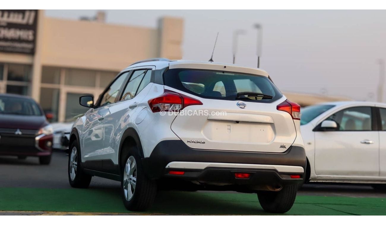 Nissan Kicks Nissan kicks 1.6L 2020 GCC accident free in excellent condition 812 P.M