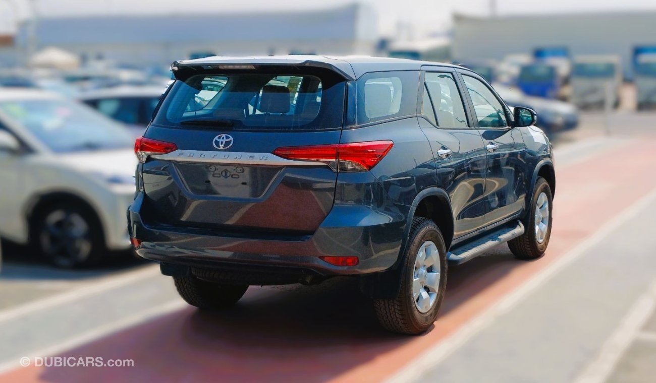 تويوتا فورتونر Toyota Fortuner 2.4L Diesel GCC MID 2024YM