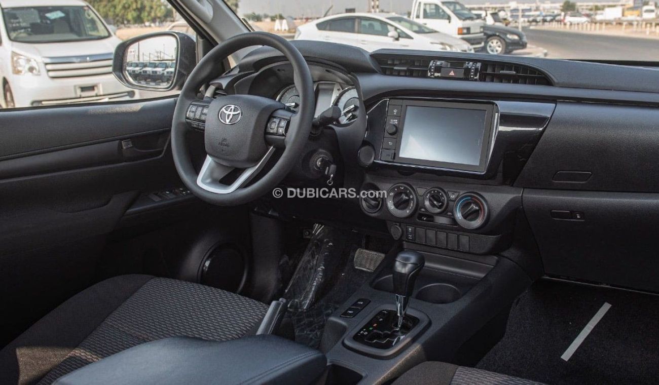 Toyota Hilux TOYOTA HILUX 2.4L MED OPTION A/T MY2024 FOR EXPORT