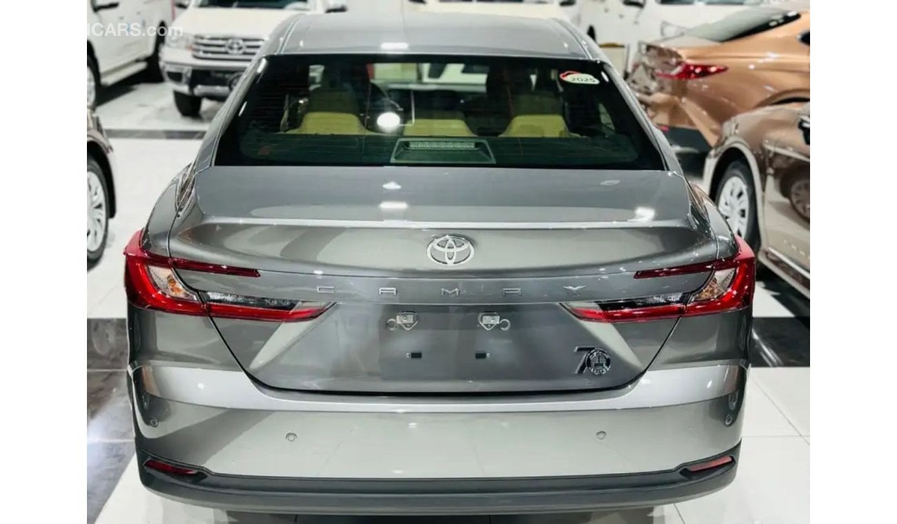 تويوتا كامري 2.5L HYBRID 2024 GCC