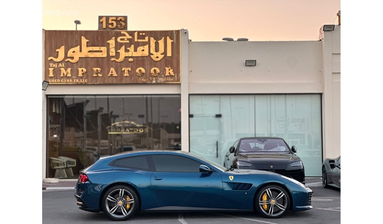 فيراري GTC4Lusso Std