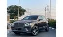 Bentley Bentayga Signature Very clean title , no accident , spiceal order color , under warranty , gcc