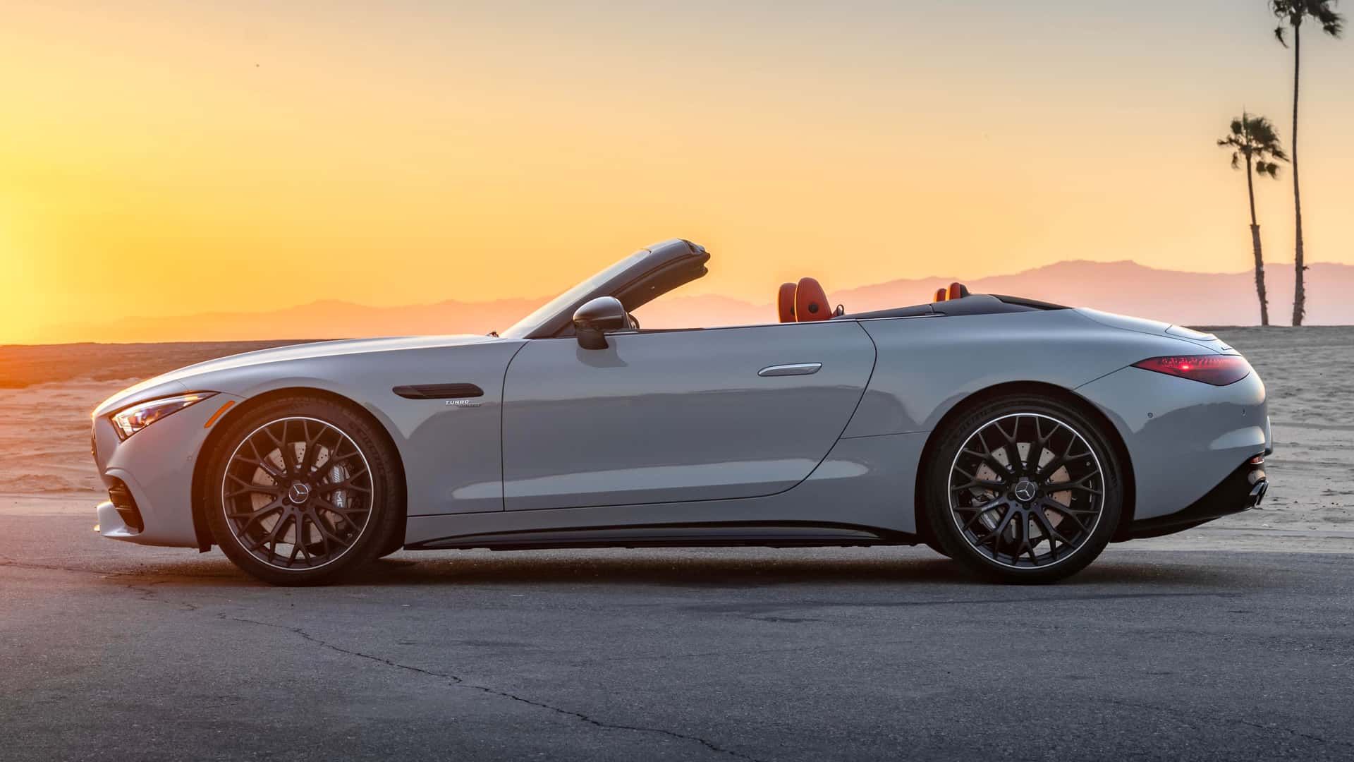 Mercedes-Benz SL 43 AMG exterior - Side Profile