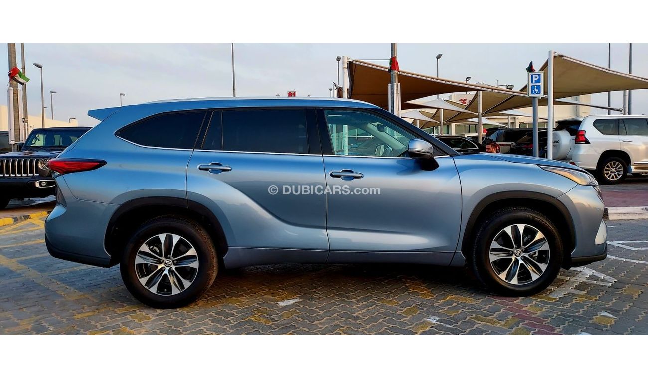 Toyota Highlander Highlander xle 2022