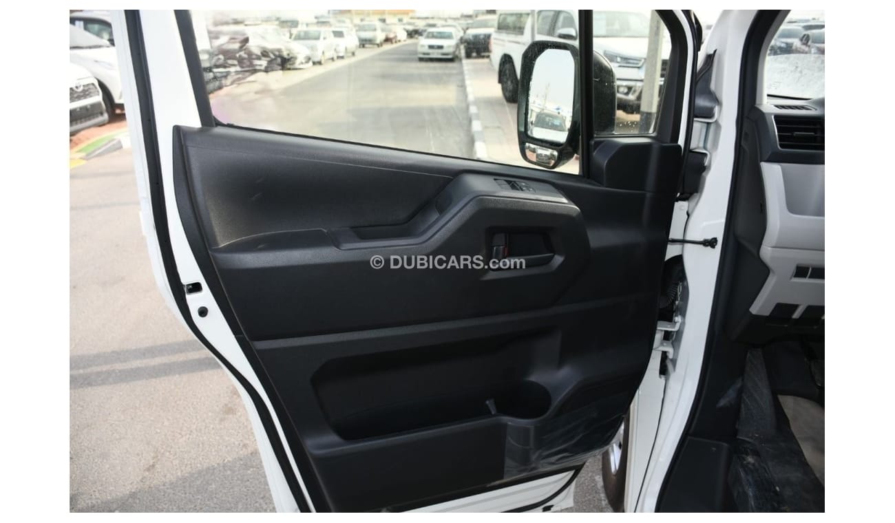 تويوتا هاياس 2025 Toyota HiAce 3.5L V6 Automatic Slide Door