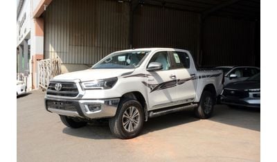 تويوتا هيلوكس 2025 Toyota Hilux 4x4 2.7L petrol AT with cooled seats Full option GCC Specs